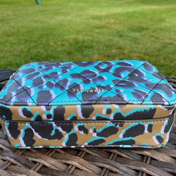 NWT Ted Baker Quiltt Leopard Print Camera HandBag / Bag in Olive - Picture 9 of 12